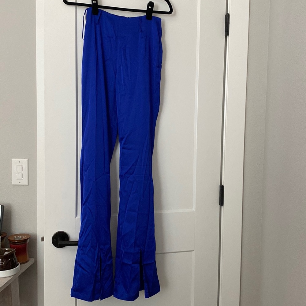 White fox boutique satin pants